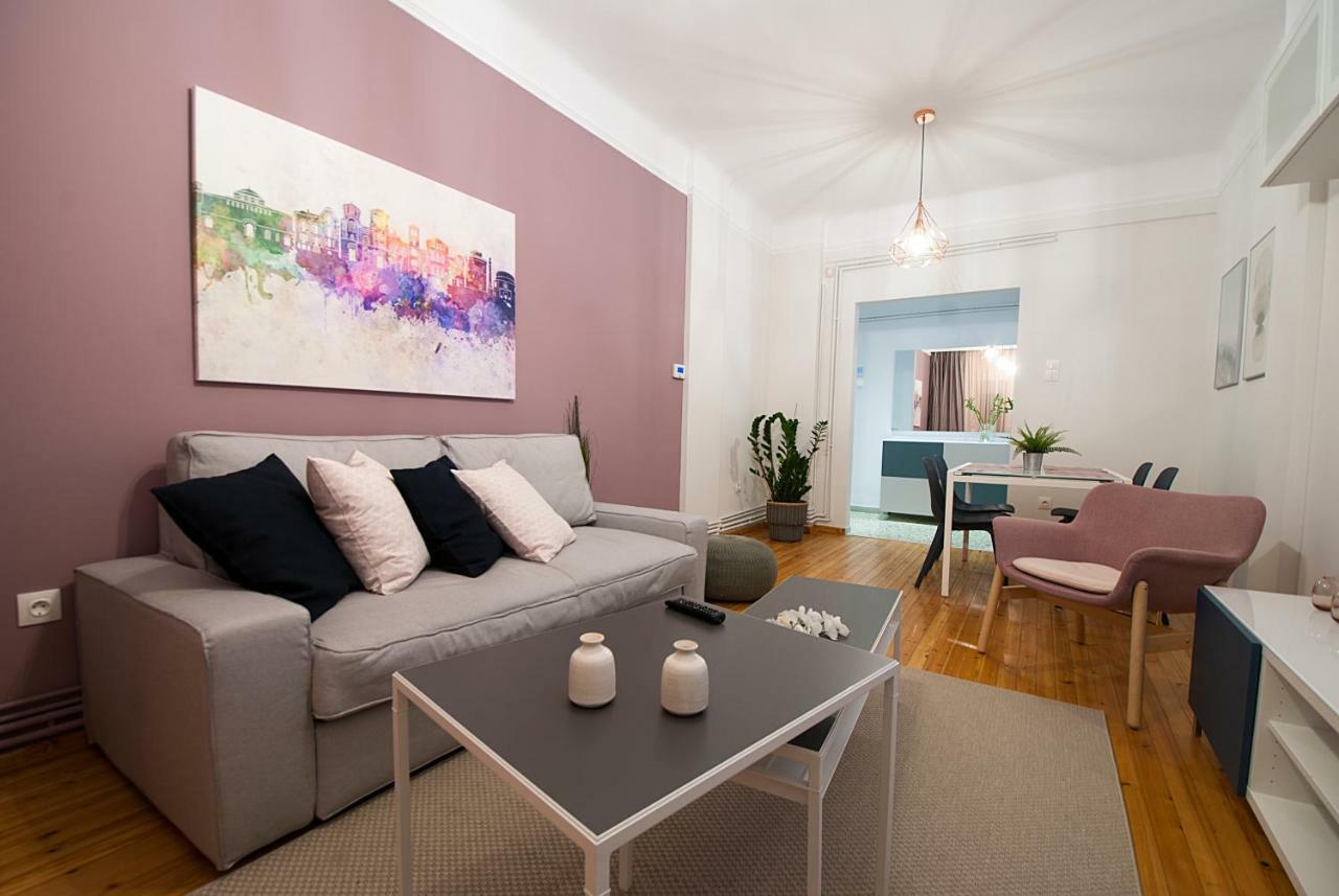 Large, Sunny, Modern Apartment Fully Renovated, Next To Agia Sofia Θεσσαλονίκη Εξωτερικό φωτογραφία